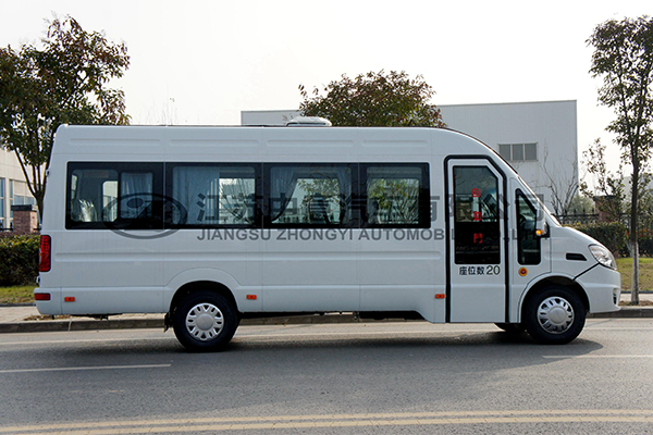 中意SZY5056XYBN运兵车