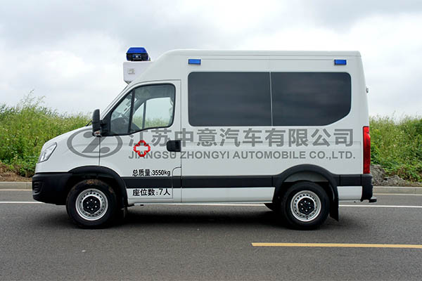 奔驰救护车