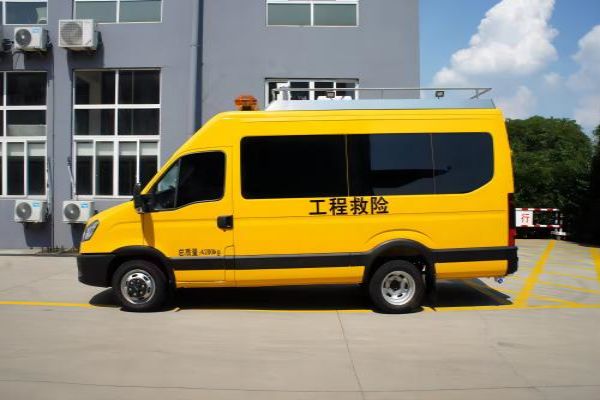 工程救险车